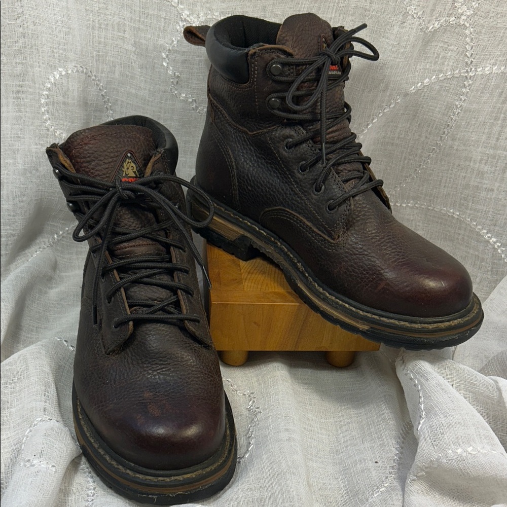 Rocky Ironclad leather waterproof lace up boots almost NEW
